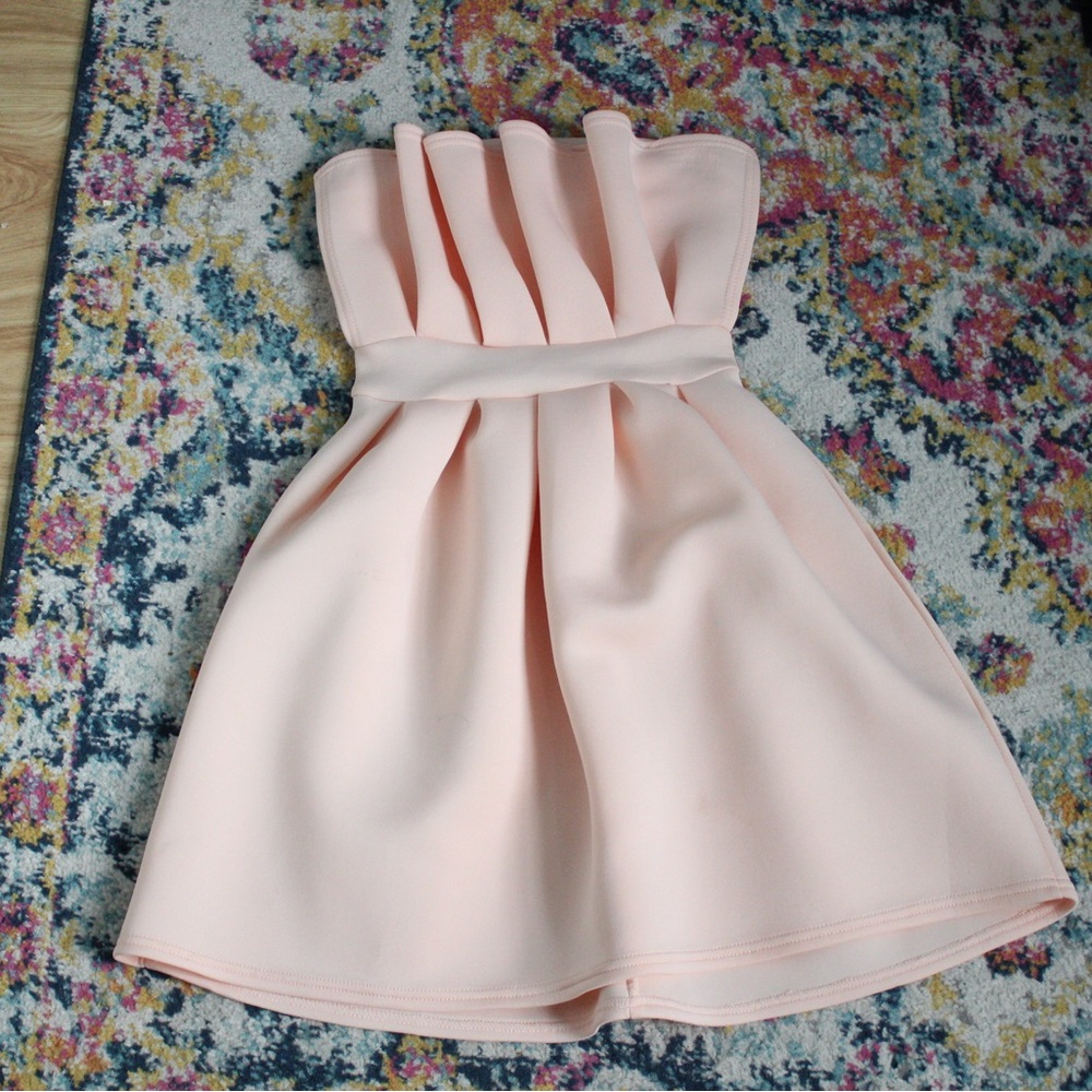 Pretty Little Thing Light Orange Strapless Dress